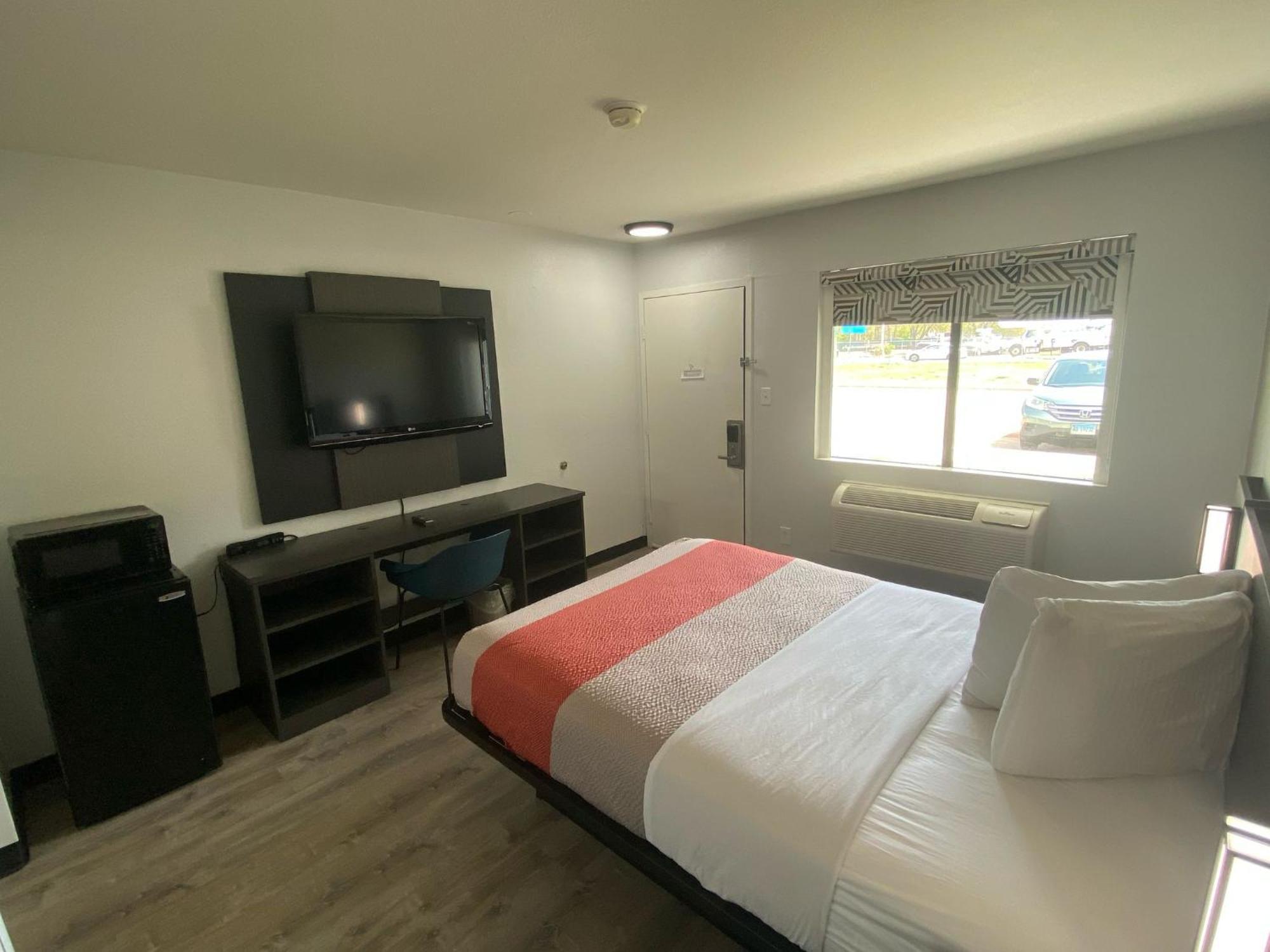 Motel 6-Windsor Locks, Ct - Hartford Dış mekan fotoğraf