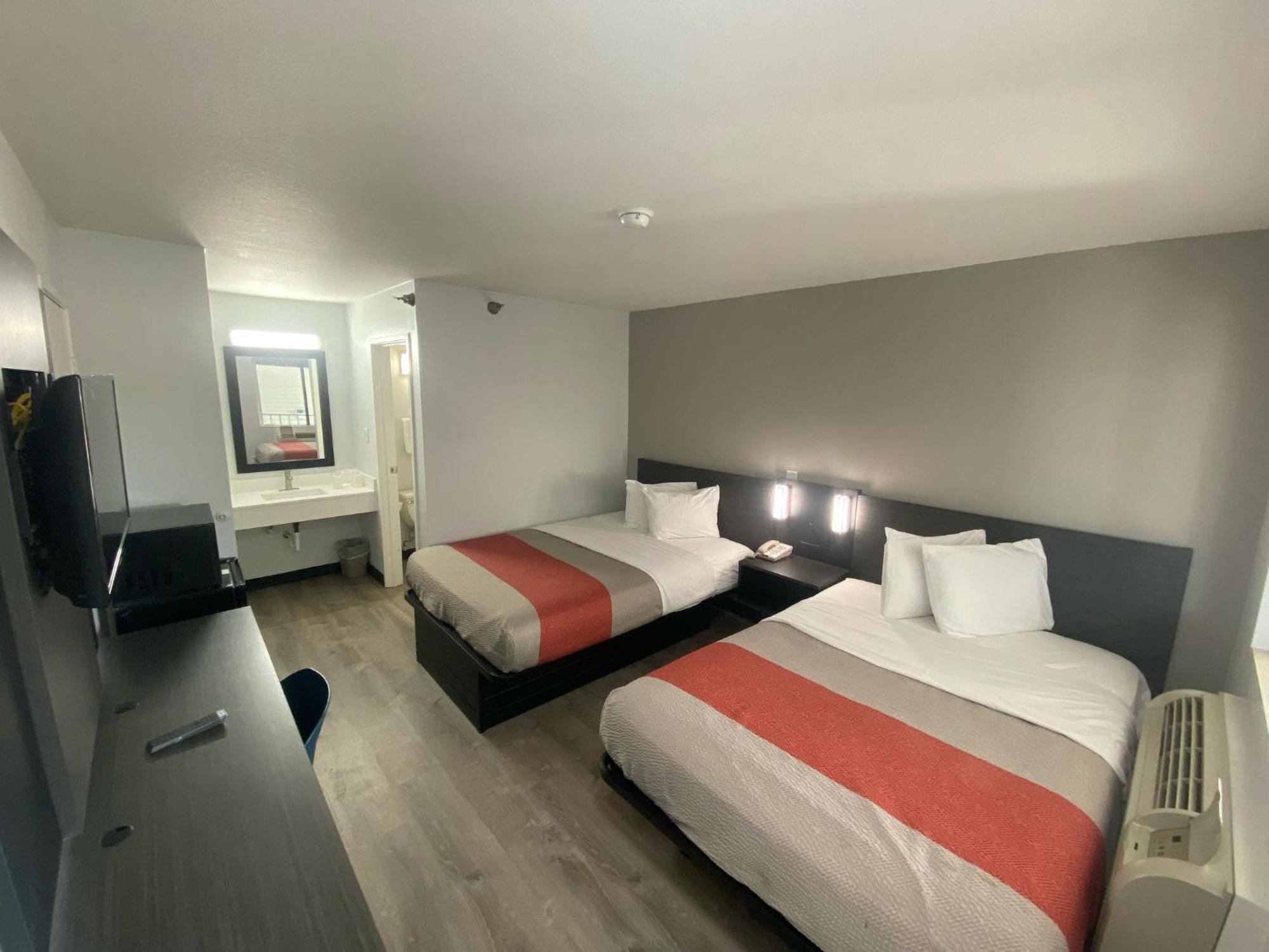 Motel 6-Windsor Locks, Ct - Hartford Dış mekan fotoğraf