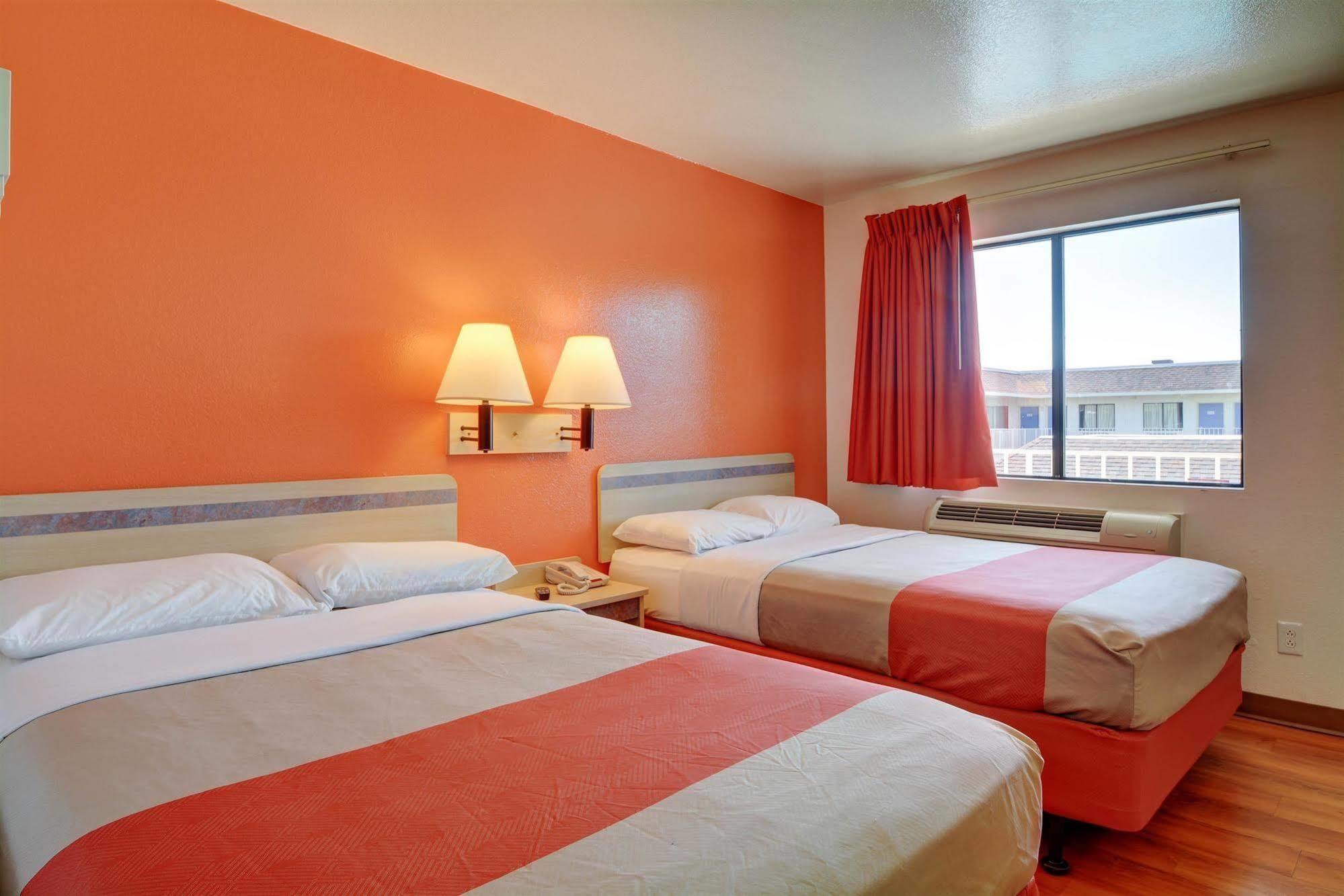 Motel 6-Windsor Locks, Ct - Hartford Dış mekan fotoğraf