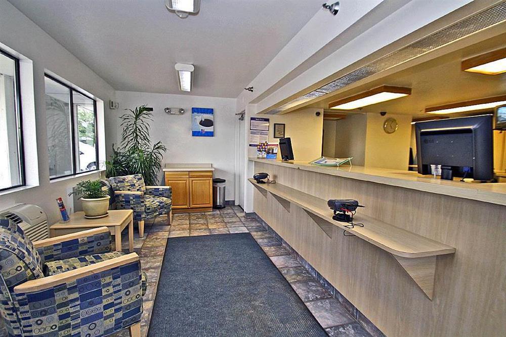 Motel 6-Windsor Locks, Ct - Hartford İç mekan fotoğraf